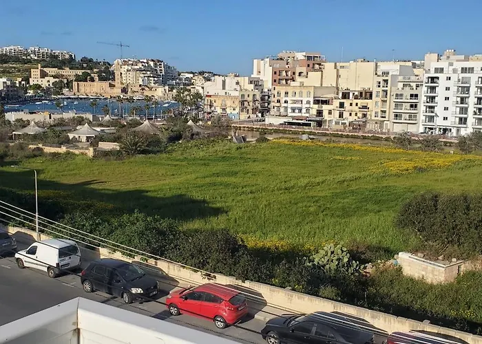 Seaview Apartment Full Of All Commodities Needed